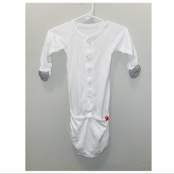 Goumi Newborn Sleeper - Picture 2 of 3